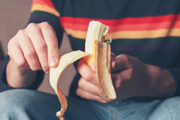 ஆண்கள் தினமும் வாழைப்பழத்தை சாப்பிட்டால் என்ன நடக்கும்? வெறும் வயிற்றில் சாப்பிடலாமா?