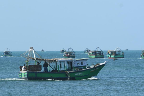 யாழில் கைதான இந்திய மீனவர்களுக்கு விளக்கமறியல் | Indian Fishermen Arrested In Jaffna Custody