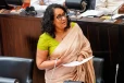 අමාත්‍ය මණ්ඩලයේ කිසිදු අමාත්‍යවරයකු නිල නිවාසවල පදිංචි වෙලා නෑ.. සමාජ මාධ්‍යයේ පළවන තොරතුරුවලට හරිනිගෙන් පැහැදිලි කිරීමක්