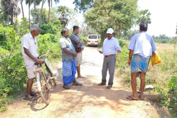 வீதியை புனரமைத்து தருமாறு முல்லைத்தீவு மக்கள் ரவிகரன் எம்.பியிடம் கோரிக்கை