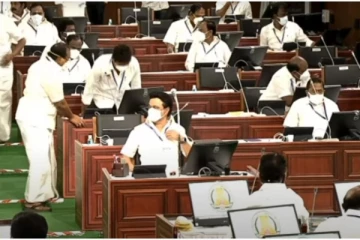 ”தமிழக பட்ஜெட் தாக்கல்” அதிமுகவினர் வெளிநடப்பு