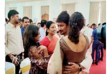 பதவியேற்ற மகிழ்ச்சியில் மனைவியை கட்டிபிடித்த அமைச்சர் உதயநிதி ஸ்டாலின்..!
