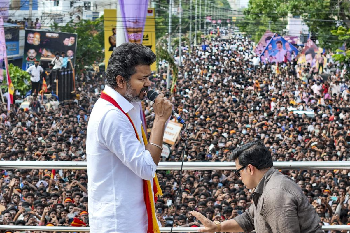விஜய் பதவி விலகப் போகும் தொகுதி எது..! தவெகவின் தீர்மானம் குறித்து தீவிரமடையும் எதிர்பார்ப்பு | Vijay Tvk Won Tamilnadu Election Constituency
