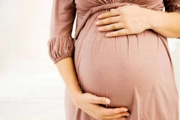 யாழில் 184 கர்ப்பவதி பெண்கள் கொரோனாவால் பாதிப்பு...சுகாதார பணிப்பாளர் விடுத்த எச்சரிக்கை