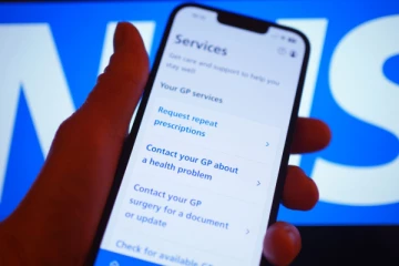 மாறுங்கள், இல்லையென்றால்... இங்கிலாந்து மருத்துவமனைகளுக்கு சுகாதாரத்துறை அமைச்சர் எச்சரிக்கை