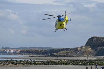 ஆங்கிலக்கால்வாய் புலம்பெயர்ந்தோர் உயிரிழப்புகள்: யார் காரணம்? பிரான்ஸ் தரப்பின் கருத்து