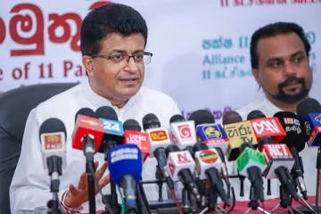 அரசாங்கத்தைக் கவிழ்க்க தருணம் பார்த்து காத்திருக்கும் கம்பன்பில - விமல் அணி