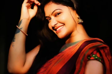 ஹோம்லியாக இருந்த ரச்சிதாவா இது.. இப்படி கவர்ச்சியில் இறங்கிட்டாரே! லேட்டஸ்ட் போட்டோஷூட்