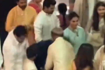 ரஜினி காலில் விழுந்த தெலுங்கு நடிகர்.. அம்பானி வீட்டு திருமணத்தில் எடுத்த வீடியோ