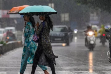 தமிழகத்தில் இன்று 7 மாவட்டங்களில் கனமழை பெய்யும் - எங்கெல்லாம் தெரியுமா?