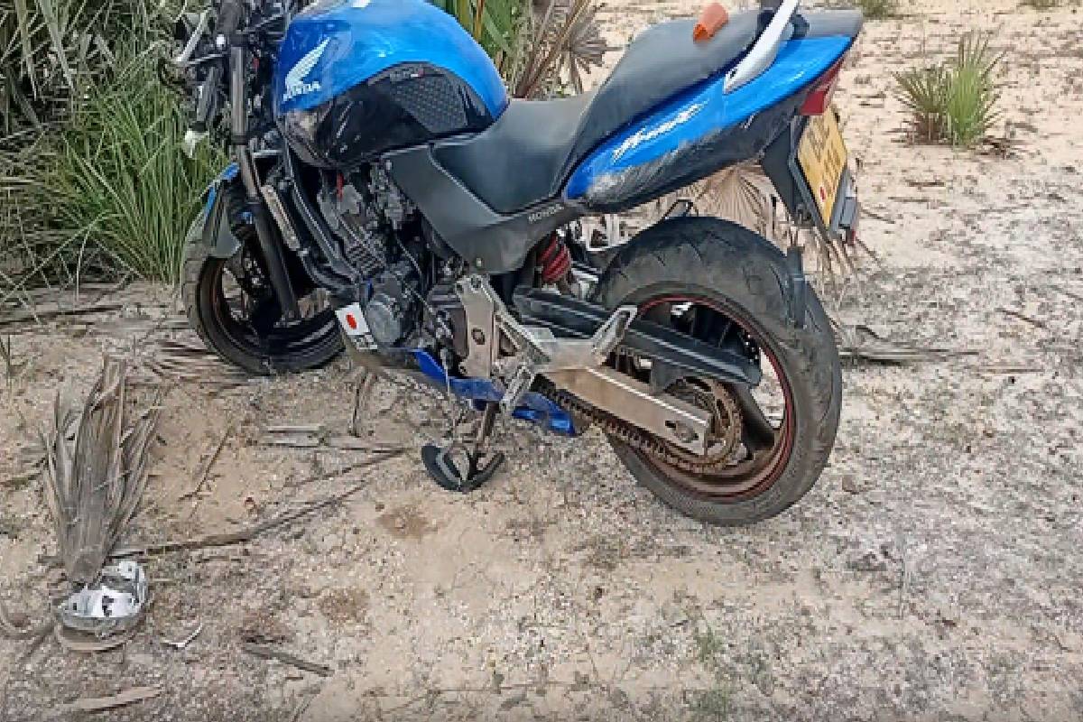 யாழில் கோர விபத்து ; இரு இளைஞர்கள் காயம் | Fatal Accident In Jaffna Two Youths Injured