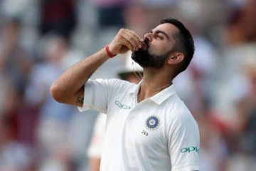 கண்டுக்காமல் சென்ற ஜோ ரூட்; கோஹ்லி செய்தது என்ன தெரியுமா?