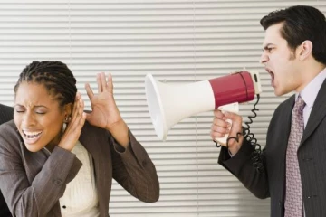 தொல்லை செய்யும் மேலதிகாரிகளை ஒன்லைனில் விற்பதாக விளம்பரம்! வைரலான பதிவுகள்