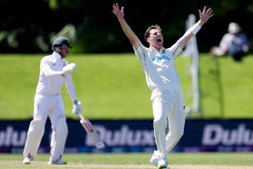 90 ஆண்டுகளில் பார்க்காத சரிவு! தென் ஆப்பிரிக்காவை சில்லு சில்லா சிதறடித்த மாட் ஹென்றி