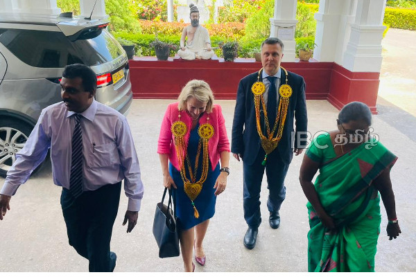 பிரித்தானிய தூதுவர் யாழ்ப்பாணத்தின் முக்கிய இடங்களுக்கு விஜயம் | British Ambassador Visit To University Jaffna