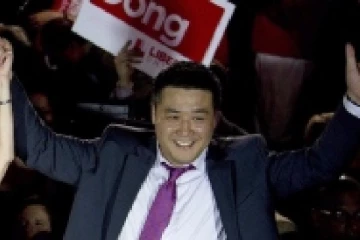 கனடாவின் லிபரல் கட்சியிலிருந்து விலகிய முக்கிய அரசியல்வாதி