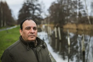 ஸ்வீடன் அரசியல்வாதிக்கு கொலை மிரட்டல் !விடுத்துள்ள துருக்கி எழுத்தாளர்!