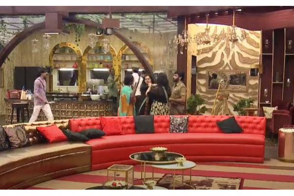 ஆவேசத்தில் கத்திய சினேகன்..... கதறும் அனிதா! என்ன நடந்தது தெரியுமா? வெடித்து எழுந்த வனிதா | Bigg Boss Ultimate Abinay Stole Things From