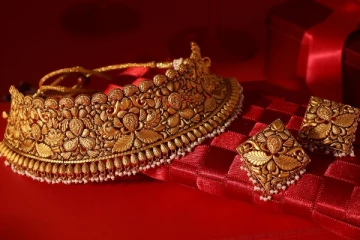 ஒரேயடியாக உயர்ந்த தங்கம் விலை - இதோ இன்றைய நிலவரம்!