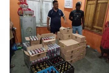 சட்டவிரோத மதுபான விற்பனை நிலையம் முற்றுகை: ஒருவர் கைது (Photos)