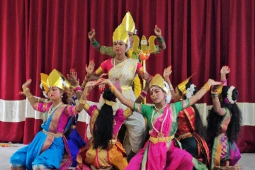 யாழில் சிறப்பிக்கப்பட்ட நவராத்திரி விழா (Photos)