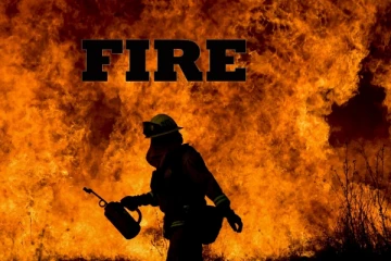 නිවසක ඇති වූ ගින්නකින් මවක සහ කුඩා දරුවන් දෙදෙනෙක් මියගිය සංවේදී පුවතක්.