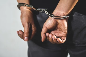 யாழில் ஹெரோயின் மற்றும் வாள்களுடன் இளைஞன் கைது