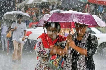 மழைக்காலங்களில் அடுத்தடுத்து தாக்கும் நோய்கள்: தப்பிக்க நாம் என்ன செய்ய வேண்டும்?