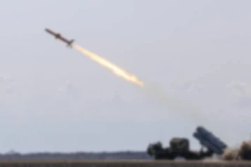 ஏவுகணைகளை குடியிருப்பு பகுதியில் நிறுத்தும் உக்ரைன்