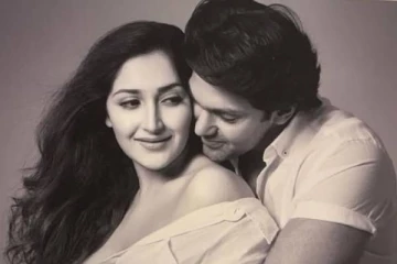 நட்சத்திர ஜோடி ஆர்யா-சயீஷாவின் சில அழகிய புகைப்படங்கள் பார்க்கலாம் வாங்க