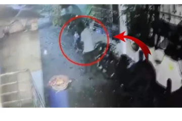 முன்விரோதம்.. காத்திருந்து பழி தீர்த்த இளைஞர்- வெளியான பயங்கர வீடியோ!