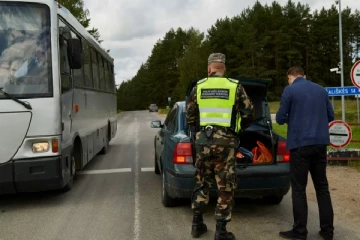 ஐரோப்பா செல்ல முயன்ற கிளிநொச்சி உத்தியோகர்த்தர் எல்லையில் சுட்டுக்கொலை; கதறும் உறவுகள்
