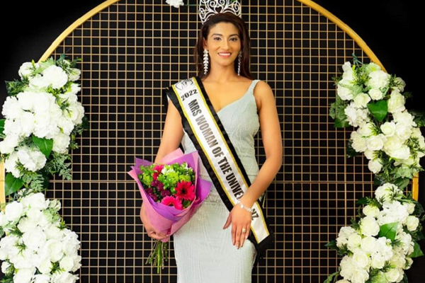 மிஸஸ் வுமன் ஆஃப் தி யுனிவர்ஸ் பட்டத்தை வென்ற இலங்கை பெண் | Sri Lankan Woman Won Mrs Woman Of The Universe