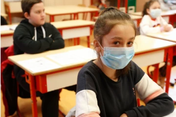 பள்ளிகள் தொடர்பில்  கனேடிய மாகாண பிரீமியர் வெளியிட்ட முக்கிய அறிவிப்பு