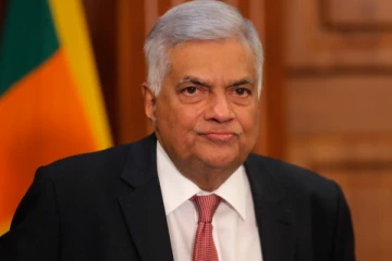 மக்களை அடக்கி ஆள்வதை நிறுத்துங்கள் - ரணிலுக்கு கடும் எச்சரிக்கை