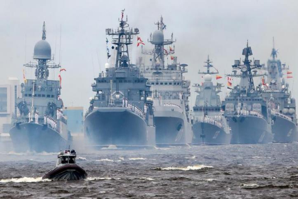 கருங்கடல் பகுதியில் கப்பல்கள் மீது உக்ரைன் தாக்குதல் | Ukraine Attacks Ships In Black Sea