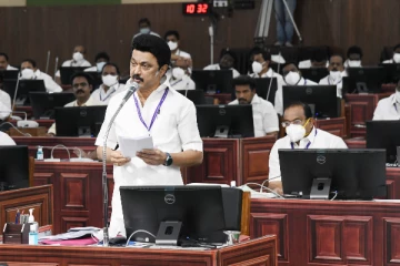 இலங்கை அகதிகளுக்கு சிறப்பு திட்டம் : வழக்குகள் விரைந்து முடிக்க ஆணை - முதலமைச்சர்