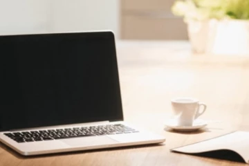 සඳුදා (20) සිට සති දෙකක නිවසේ සිට වැඩ කිරීමට අවස්ථාව