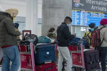 இன்று முதல் நெகிழ்த்தப்படும் கனடா பயண கட்டுப்பாடுகள் ... சிலருக்கு மட்டும்!