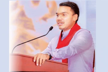 100க்கும் மேற்பட்டோருடன் இந்தியா செல்ல தயாராகும் அமைச்சர் நாமல் ராஜபக்ச