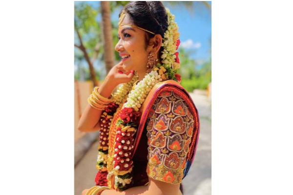 சித்தி 2 சீரியல் நடிகை திடீர் திருமணமா? வைரலாகும் அதிர்ச்சி புகைப்படம்! | Preethi Sharma Married Goes Viral Photos