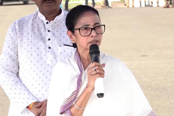 பெண்கள் இரவில் வெளியே வரக்கூடாது - பெண் முதல்வர் பேச்சால் சர்ச்சை | Mamata Contro Speech Women Shouldnt Come Out Night