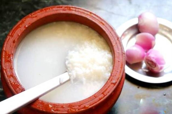 பல நோய்களை விரட்டியடிக்கும் பழைய சாதம்! | Benefits Old Rice Summer Lifestyle
