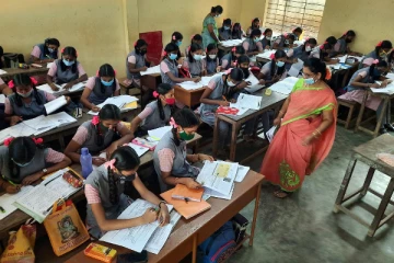தமிழ்நாட்டில் நாளை பள்ளிகள் வழக்கம் போல் செயல்படும் என அறிவிப்பு..!