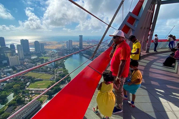 தாமரை கோபுரத்தை பார்வையிட சென்ற தம்பதியினர்:பாதுகாப்பு பிரிவினரால் கைது | Arrested By Security Forces In Sri Lanka தாமரை கோபுரத்தை பார்வையிட சென்ற தம்பதியினர்:பாதுகாப்பு பிரிவினரால் கைது | Arrested By Security Forces In Sri Lanka