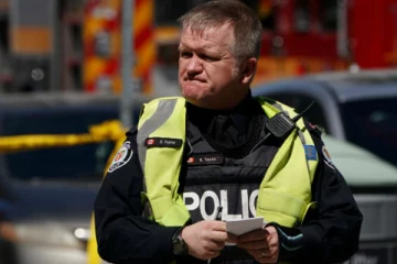 கனடாவில் தமிழ் குடும்பம் ஒன்றின் பாரிய மோசடி அம்பலம்!