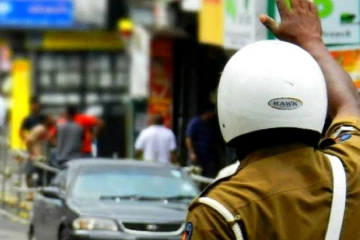 අද සහ හෙට බලපැවැත්වෙන පරිදී පොලීසියෙන් විශේෂ නිවේදනයක් - රාත්‍රී 7 සිට ක්‍රියාත්මකයි