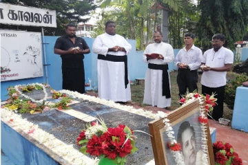 அருட்தந்தை சந்திரா பெர்ணாண்டோவின் நினைவுதினம் அனுஷ்டிப்பு(Photo)