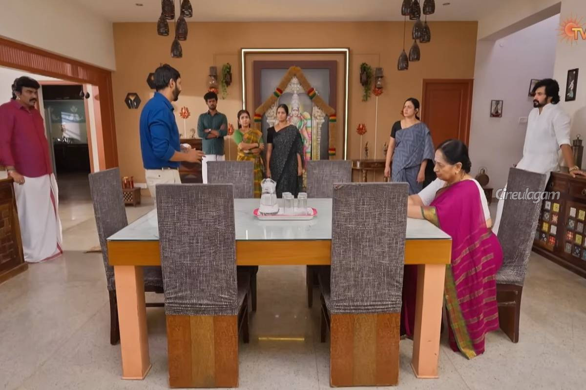 ஜனனி-சக்திக்கு எதிராக குணசேகரன் எடுத்த அதிர்ச்சி முடிவு, ஈஸ்வரி செய்யப்போவது?... எதிர்நீச்சல் தொடர்கிறது சீரியல் புரொமோ | Ethirneechal Thodargiradhu Serial Special Promo ஜனனி-சக்திக்கு எதிராக குணசேகரன் எடுத்த அதிர்ச்சி முடிவு, ஈஸ்வரி செய்யப்போவது?... எதிர்நீச்சல் தொடர்கிறது சீரியல் புரொமோ | Ethirneechal Thodargiradhu Serial Special Promo