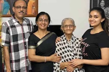 நடிகை கீர்த்தி சுரேஷின் பாட்டி இந்த படத்தில் நடித்துள்ளாரா?- யாரெல்லாம் கவனித்துள்ளீர்கள்